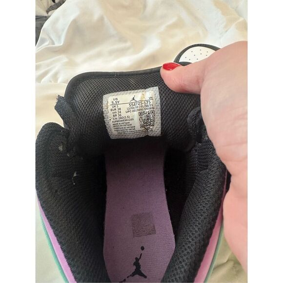 Nike Kid's Boy's Jordan 1 Mid GS Pastel Sneaker Shoes White Green Size 5.5Y - Picture 9 of 12